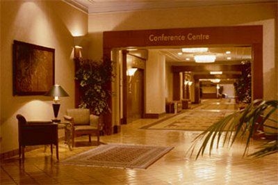 Coast Calgary Plaza Hotel4