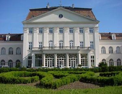 Austria Trend Hotel Schloss Wilhelminenberg1