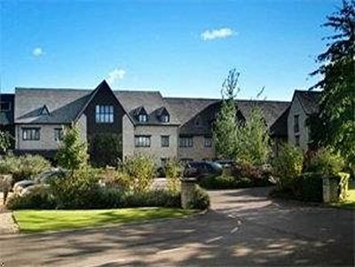 Oxford Spires Four Pillars Hotel0