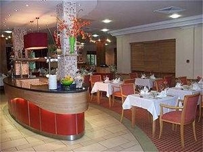 Oxford Spires Four Pillars Hotel3