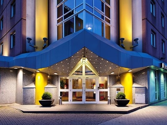 Leonardo Hotel Cologne1