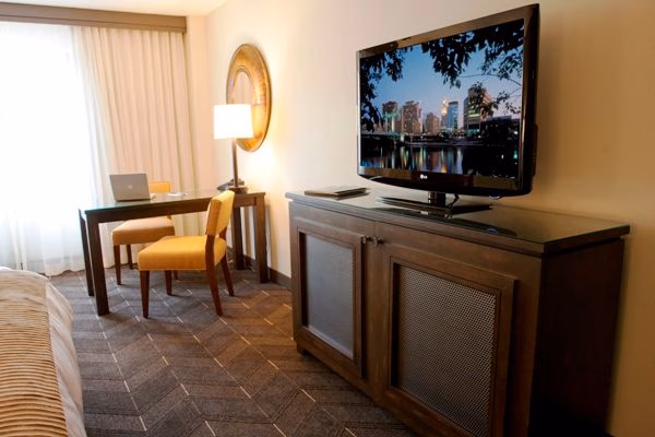 Commons Hotel3