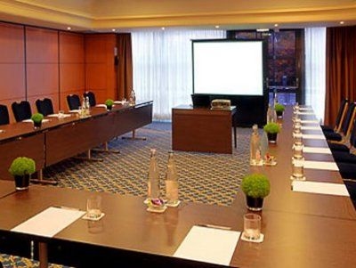 Renaissance Paris la Defense Hotel4
