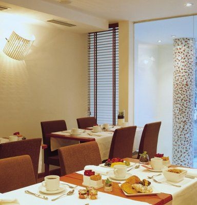 Hotel America Barcelona1