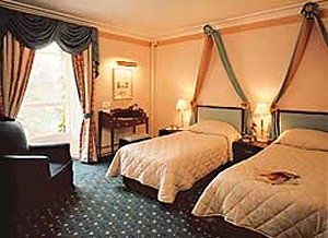 Old Swan Hotel1