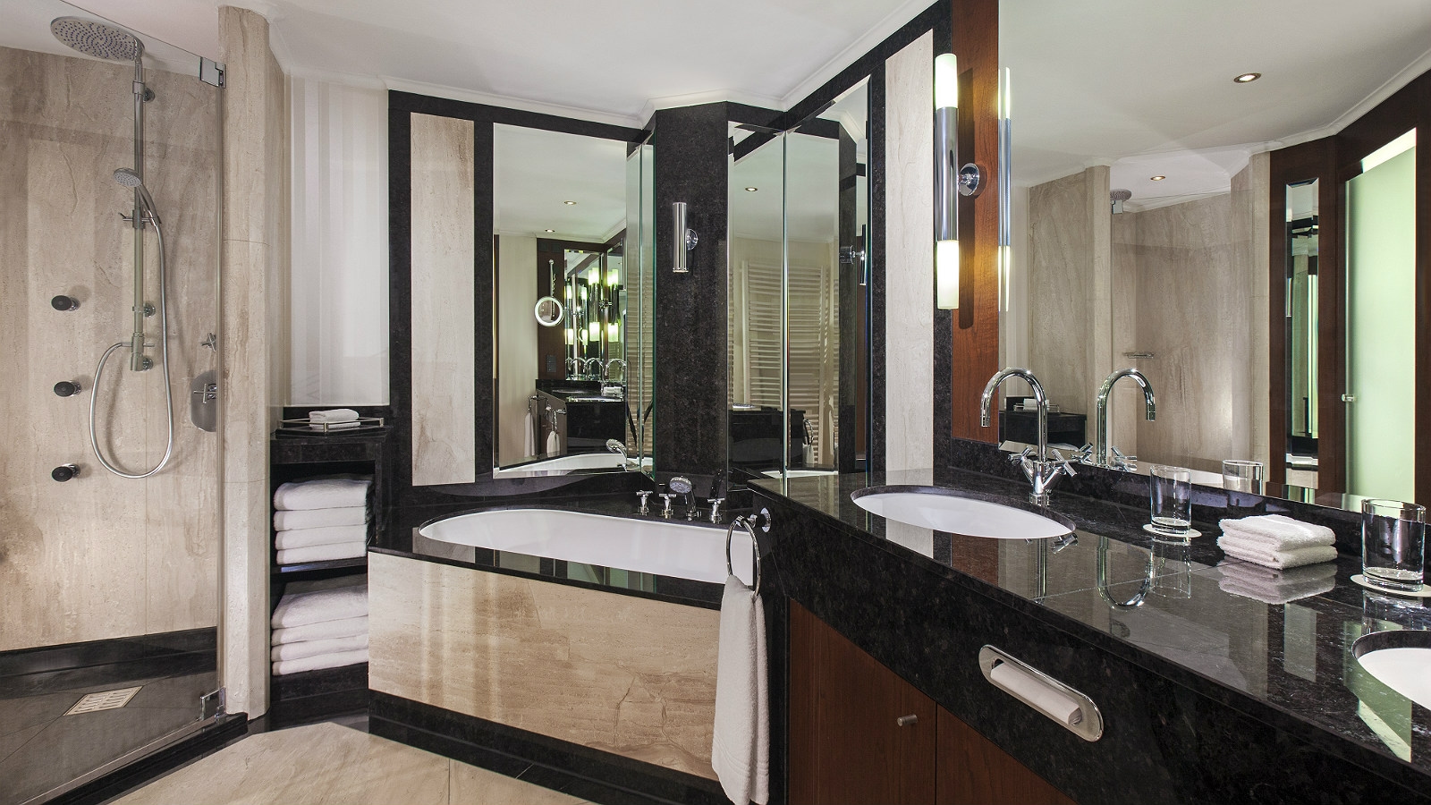 เดอะเวสทิน แกรนด์ มิวนิค (The Westin Grand Munich)0