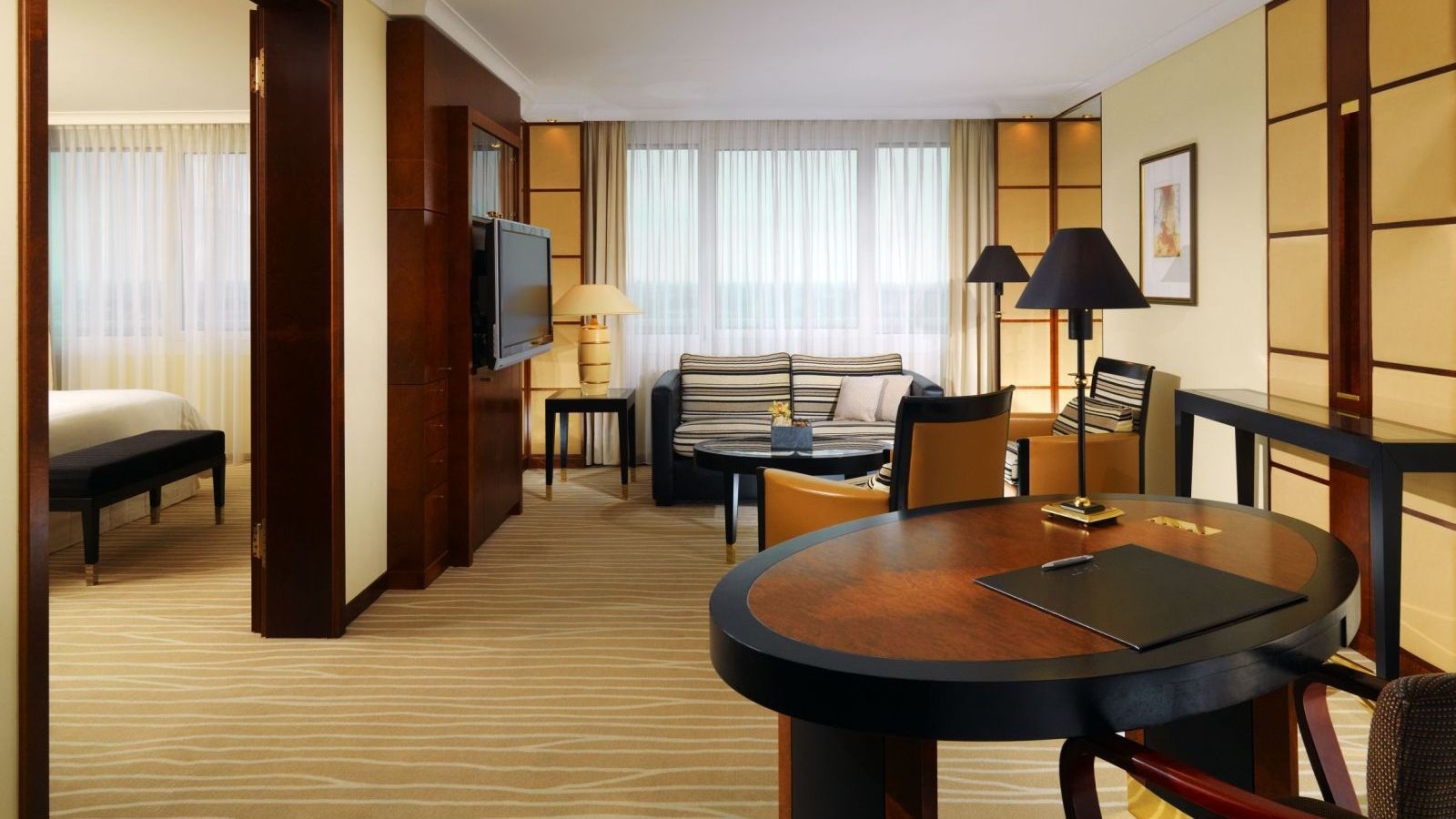 เดอะเวสทิน แกรนด์ มิวนิค (The Westin Grand Munich)1