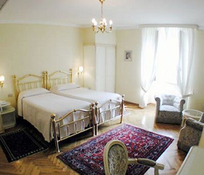 Metropole & Suisse Au Lac4