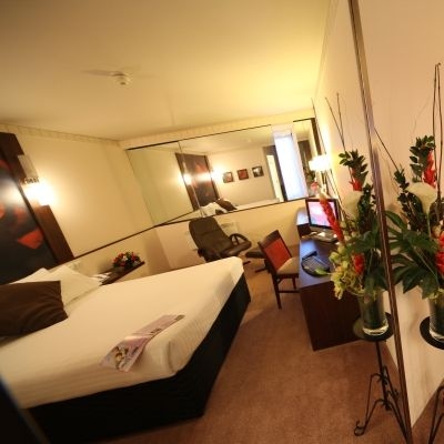 Ramada Glasgow Airport4