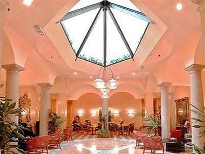 Regina Hotel Milan4