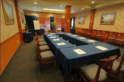 Royal Versailles Hotel4