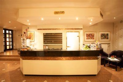 โรงแรมอเมทีสท์ ปาร์ก (HOTEL AMETYST PRAGUE)2
