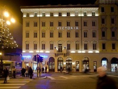 Hotel Victoria1
