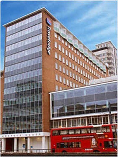 Travelodge London Croydon Central Hotel0
