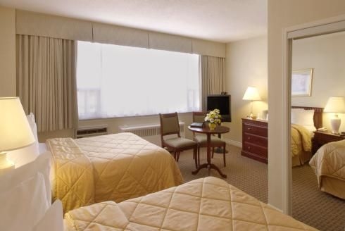 ดิ แอนน์ดอร์ เฮาส์ (Comfort Hotel Downtown Toronto)4