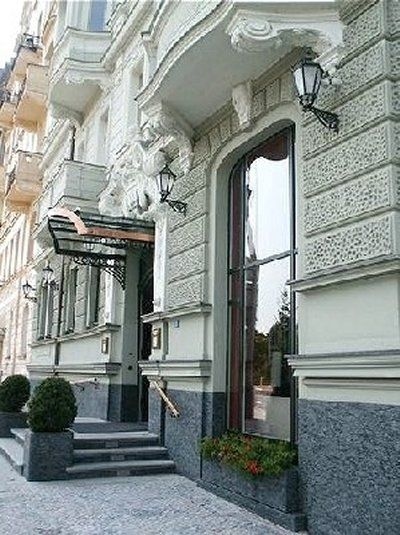 Mamaison Riverside Hotel1