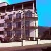 Encino Hotel0