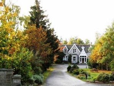 Deeside Inn Hotel0