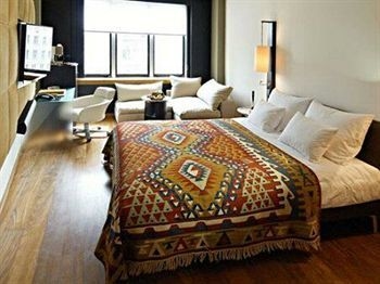 DO & CO Hotel1