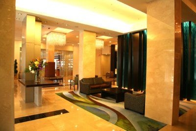 Century Plaza Hotel & Spa3