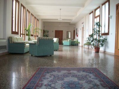 A Bed in Venice (Centre)4