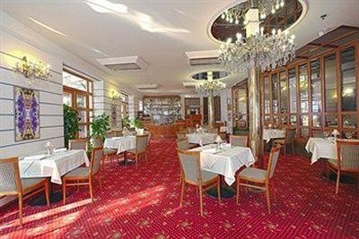 Hoffmeister & Spa Hotel1