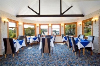 Kings Knoll Hotel2