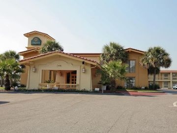 La Quinta Inn1