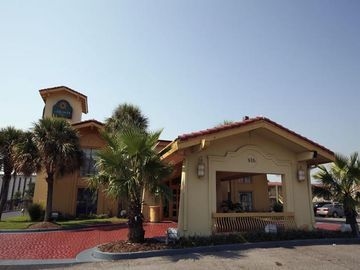 La Quinta Inn0