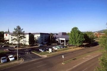 HOLIDAY INN HUNTSVILLE DOWNTOWN1