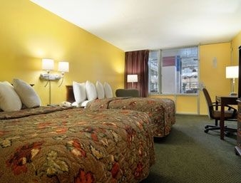 RAMADA MONTGOMERY2