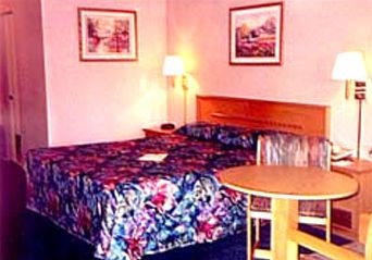 RAMADA LIMITED AIRPORT NORTH2