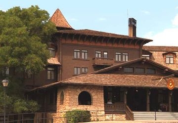 El Tovar4