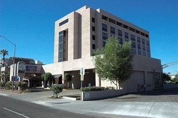 Lexington Hotel Central Phoenix1