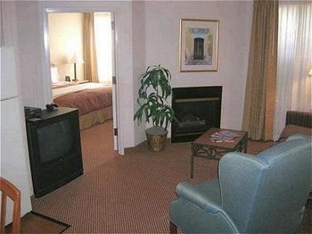Homewood Suites Phoenix Chandler3