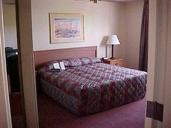Homewood Suites Phoenix Chandler2