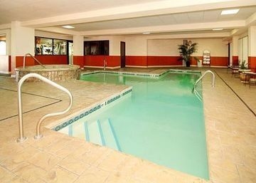 CLARION HOTEL & CONFERENCE CENTER2