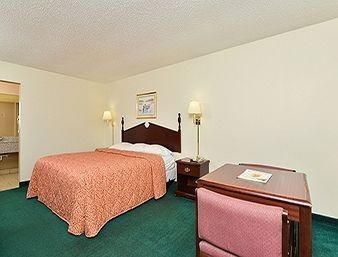 Super 8 Little Rock/North/Airport1