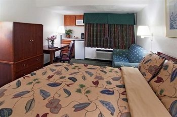 Americas Best Value Inn-San Diego Convention Center-Downtown3