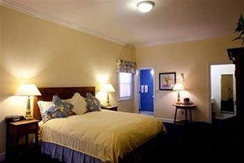 Best Western Elm House Inn2
