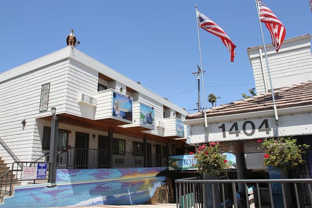 Art Hotel Laguna Beach1