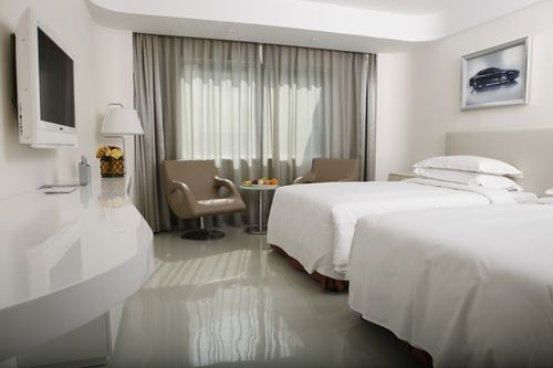 Quality Inn & Suites3