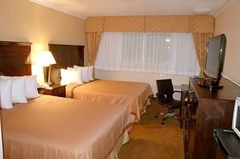 Vagabond Inn Executive Pasadena4