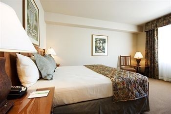 HILTON GARDEN INN PISMO BEACH2