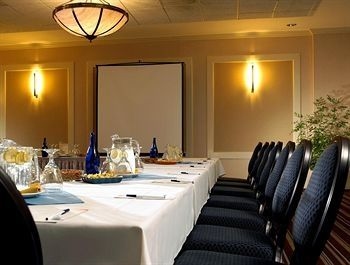 Sheraton Sunnyvale Hotel3