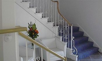 The Varden-A Boutique Hotel0