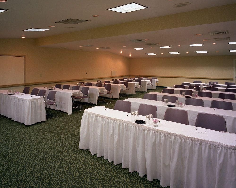 Woodlake Hotel Sacramento2