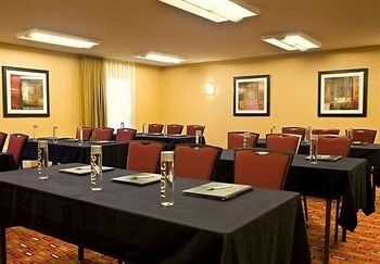 Courtyard by Marriott San Mateo Foster City1
