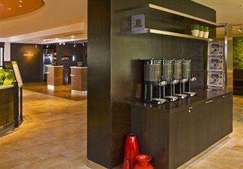 Courtyard by Marriott San Mateo Foster City4