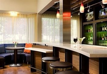 Courtyard by Marriott San Mateo Foster City3